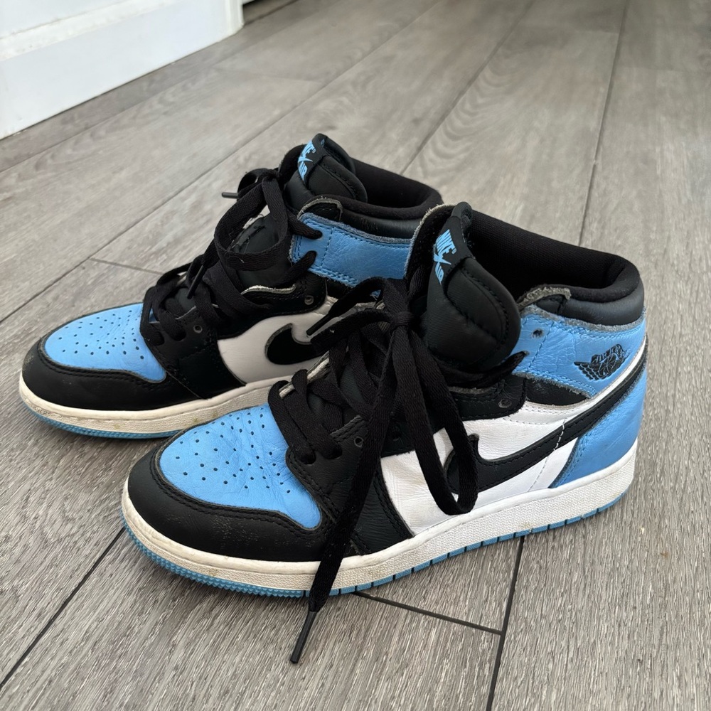 Nike Air Jordan UNC blue